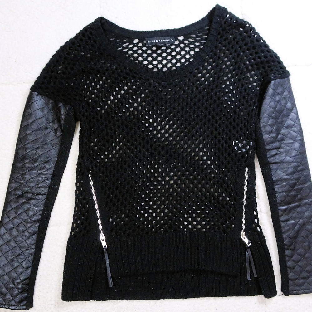 Rock & Republic Mesh w/ Faux Leather Sleeves XS